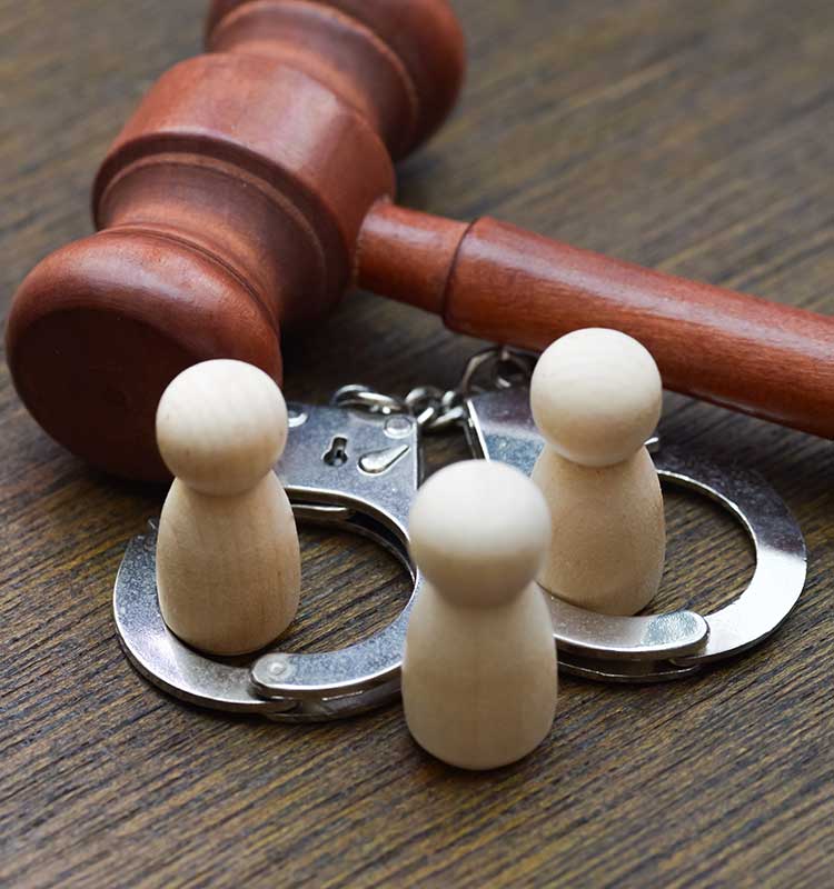 إصلاح العقوبات والإشراف على الكفالة